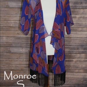 LuLaRoe S Monroe Kimono w/black fringe - Size 0-12